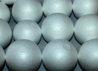 Czy zwykła pianka można kleić styropian? Czy zwykła pianka można kleić styropian?