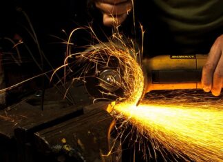 Dlaczego na szlifierkę kątową mówi się gumówka? Dlaczego na szlifierkę kątową mówi się gumówka?