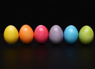 Ile czasu trzymać jajka w barwniku?